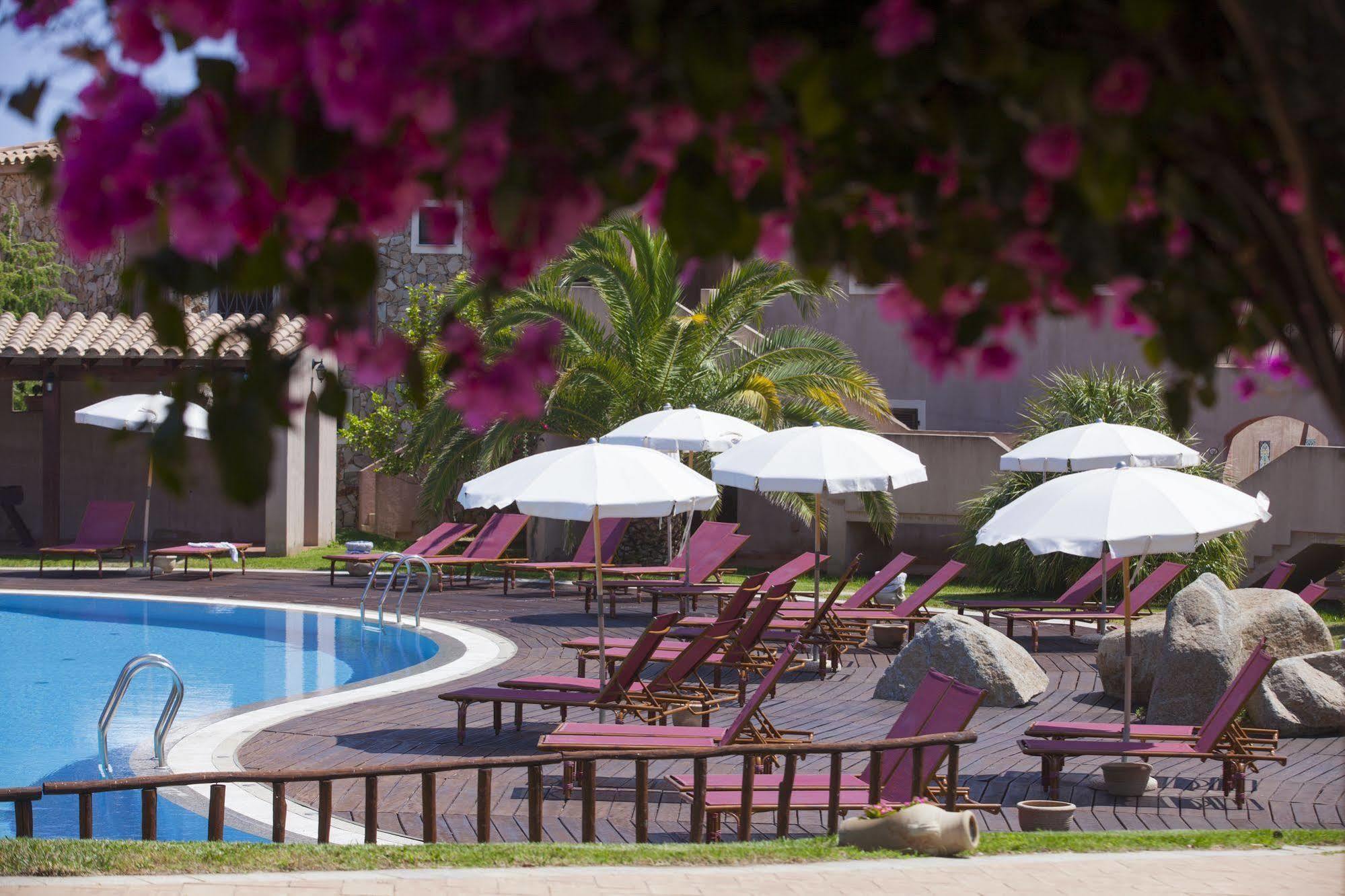 S'Incantu Resort Villasimius Exteriér fotografie